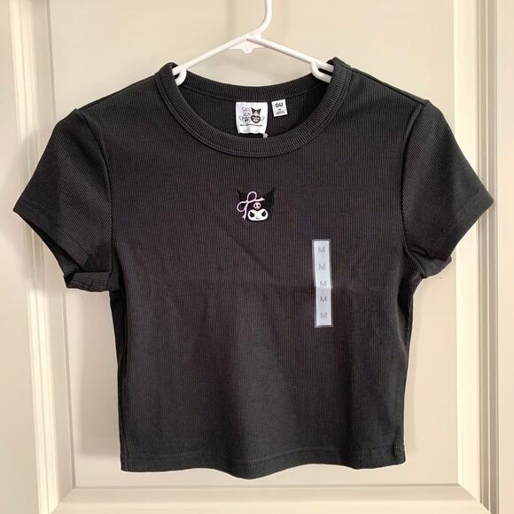GU (Uniqlo) x Sanrio Kuromi Graphic Cropped T-Shirt in Dark Gray - Picture 6 of 11